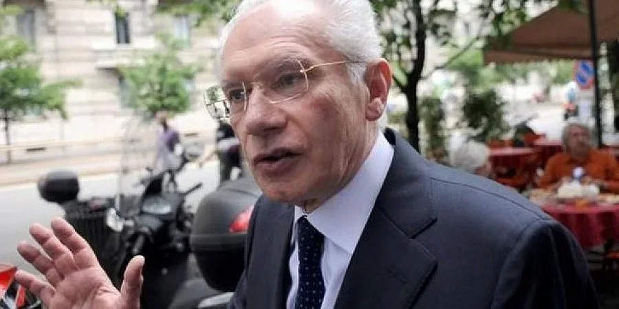 Счетоводителят на Берлускони отвлечен