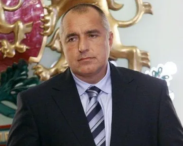 Тройната коалиция прецакала майките