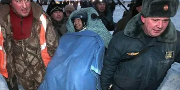 Трима космонавти кацнаха в степта