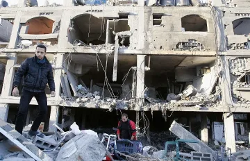 Ранени препълниха болниците в Газа