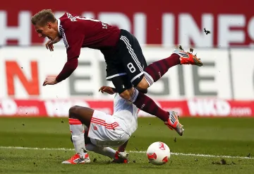 "Байерн" с първи хикс за сезона