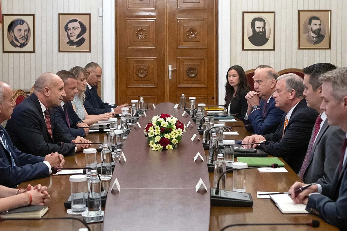 Американски комисар обеща подкрепа за ядрената ни енергетика