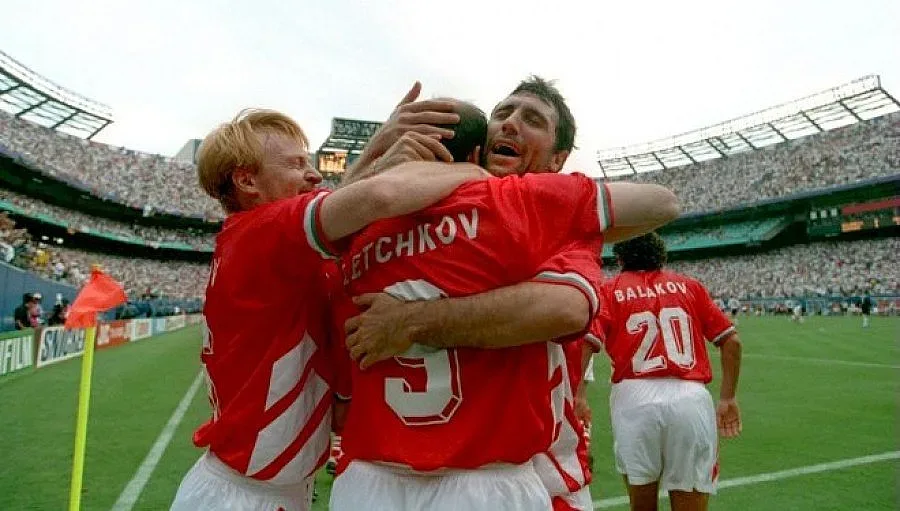 Искат пожизнени пенсии за героите от САЩ'94