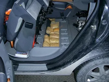 Спряха 11 кг. хероин на Лесово