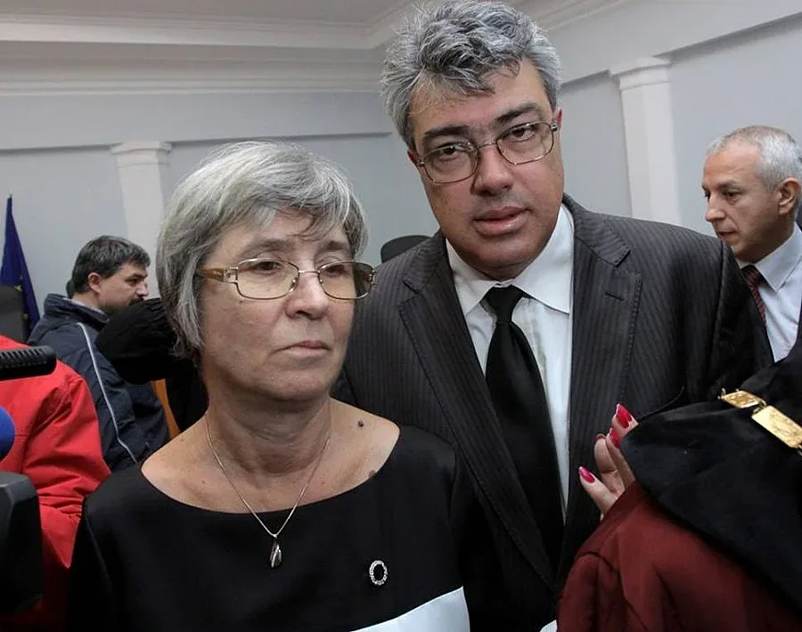 Марковска хвърли оставка и като магистрат