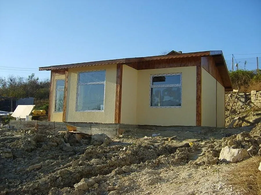 България събра пари за 17 къщи в Перник