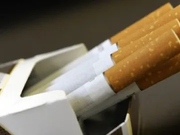 Българчета бачкат на тютюневи полета