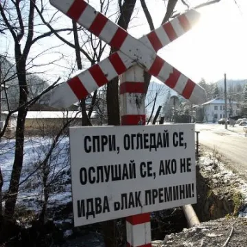 Товарен влак помля баварец 