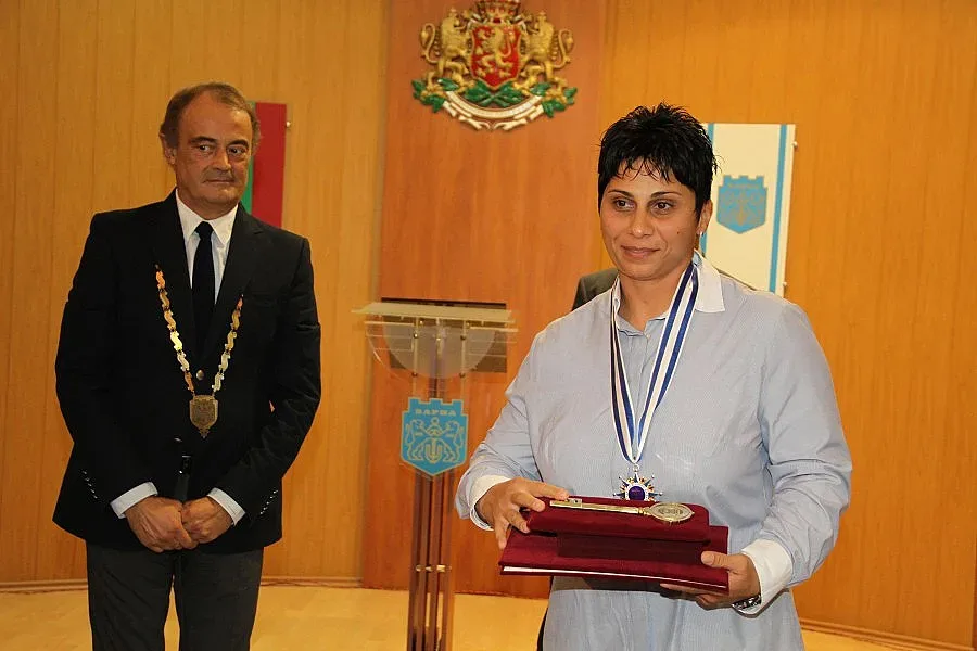 Запушиха кръвния теч във Варна (обновена)