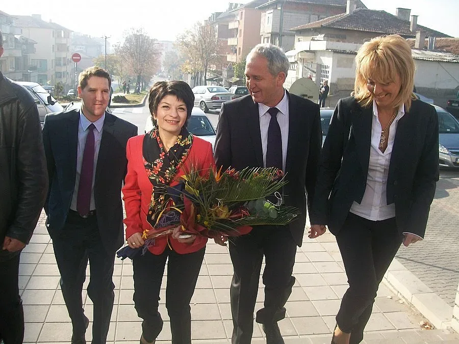 Оставки заплашват националната сигурност