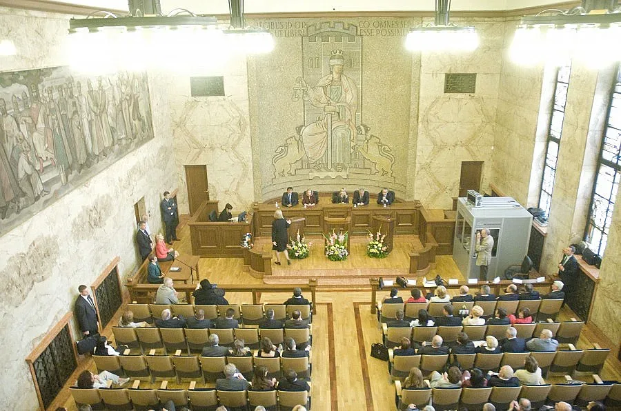 Австралиец вини съда ни в корупция