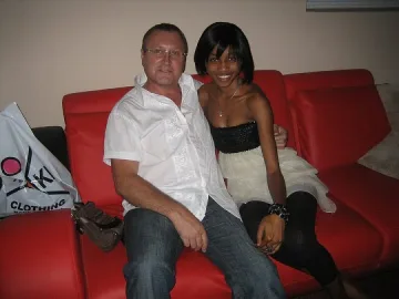 Племеник убил бизнесмена с витрината