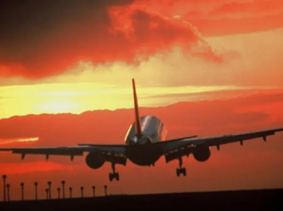 Самолет с оръжие се е разбил във Франция