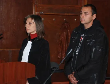 Изверг отива за 4 г. в затвора за убийството на 19-годишен