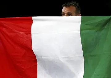 Държат в плен българи в Италия