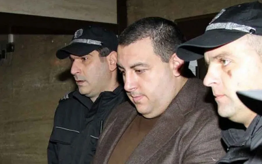 Прокуратурата: Доживотен затвор за Килърите