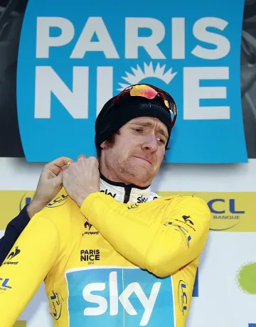 Шампионът в "Тур дьо Франс" се потроши в катастрофа