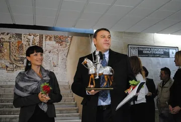 Рицар на кон за 1 година кметуване на Камбитов