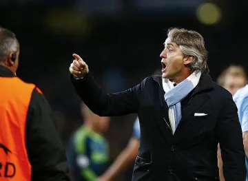 Манчини ревна срещу съдията