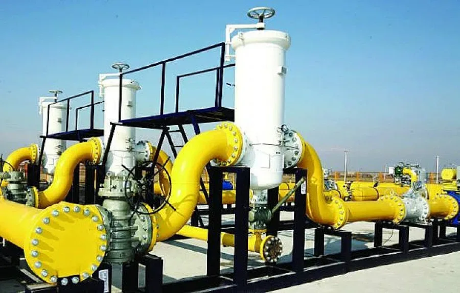 Полша договори по-евтин газ от „Газпром” 