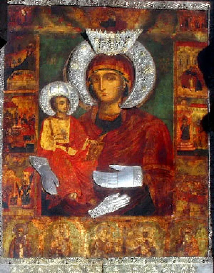 Троеручица ще пази гроба на Максим