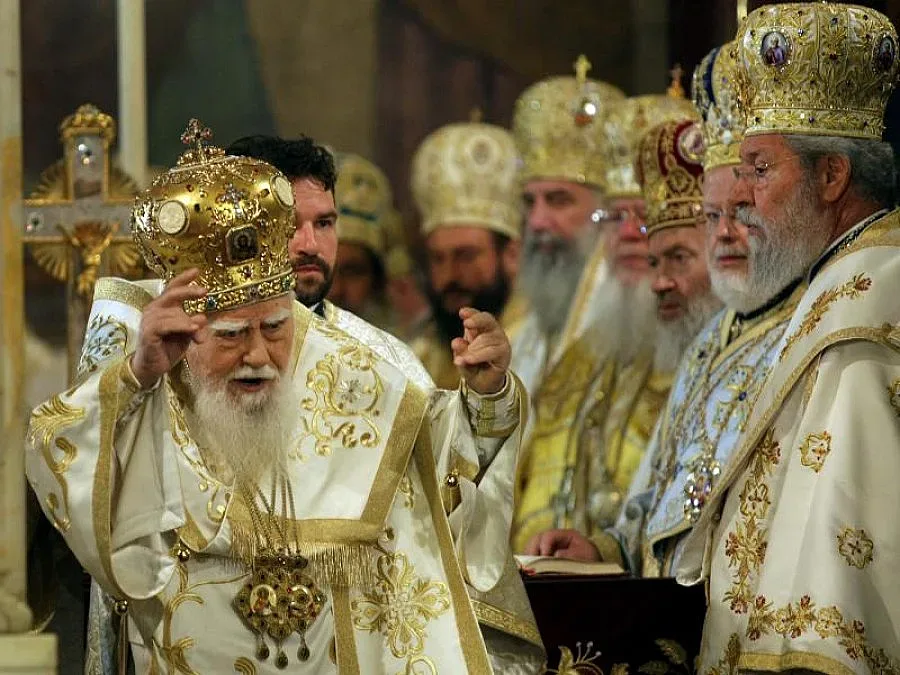 Живот между небето и земята