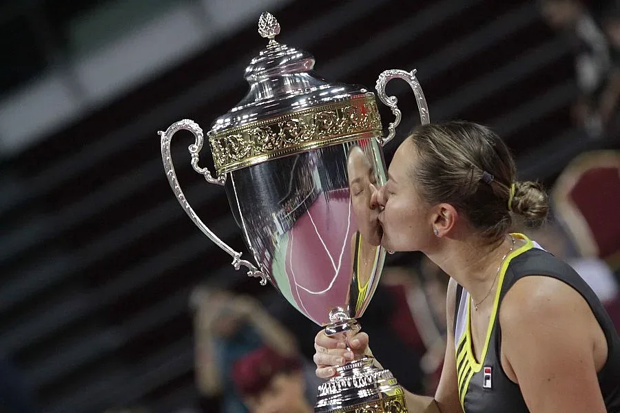 Пратиха с куриер купата в Москва