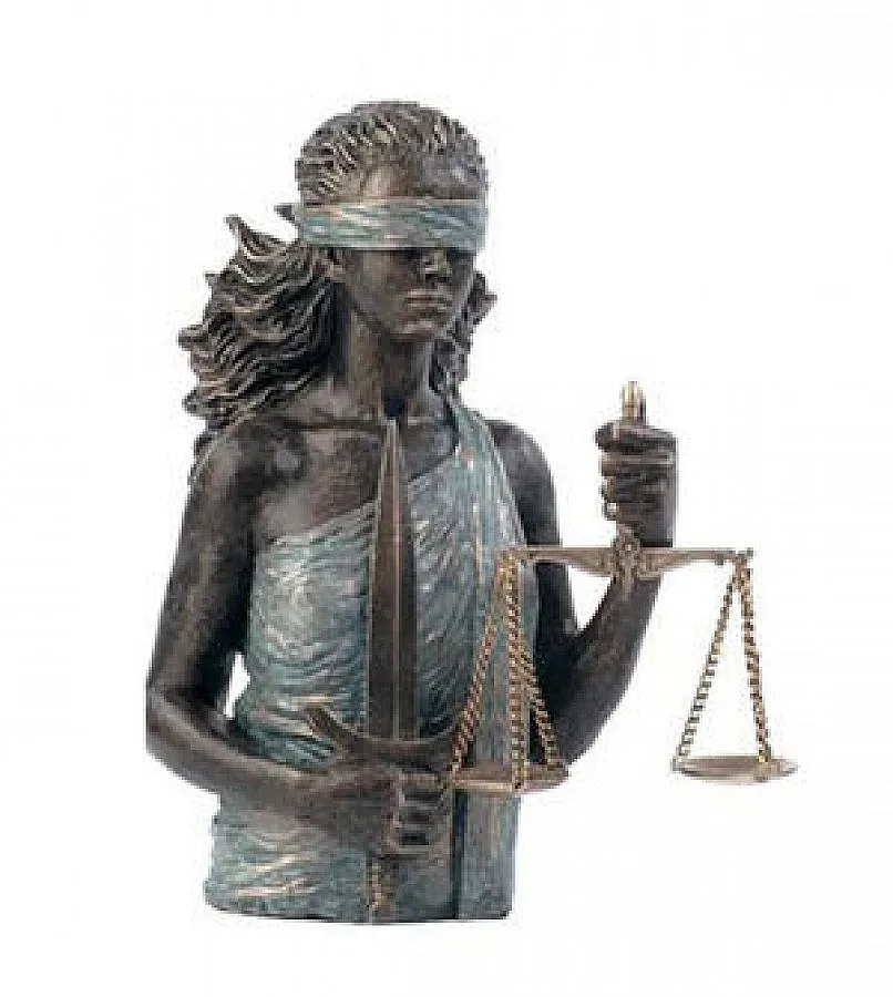 Варна в шок от кьотек между следователки