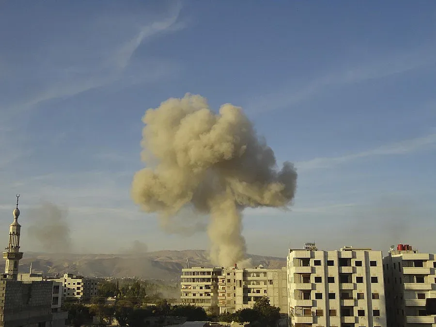 Бунтовниците в Сирия забрадиха жените