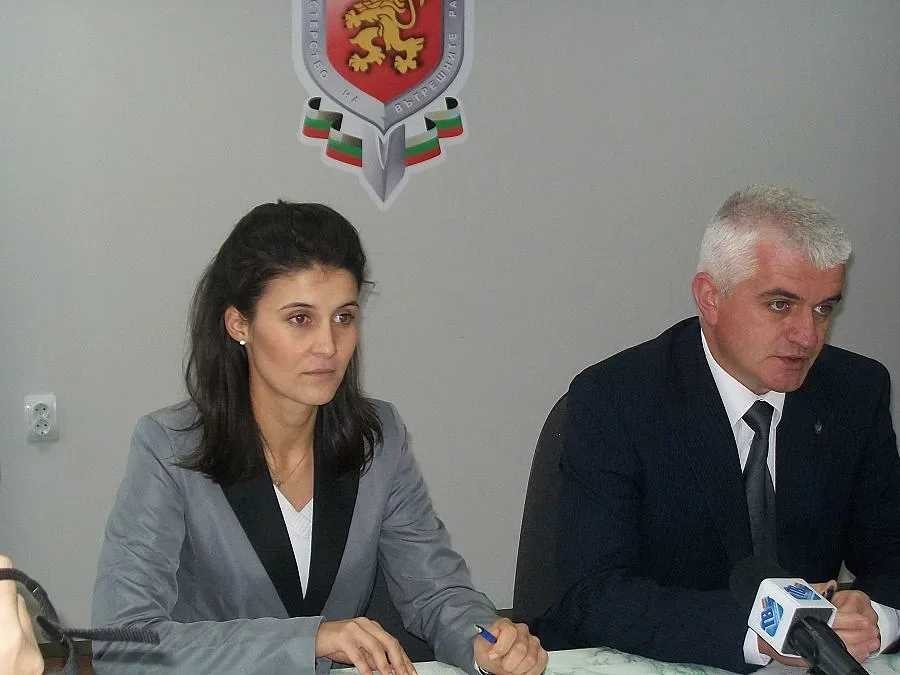 Тийнейджъри удушиха старица при грабеж