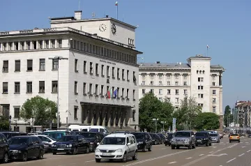 БНБ: Лошите заеми ще растат и през 2013 г.    