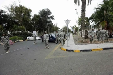 Въоръжени блокираха либийския парламент 