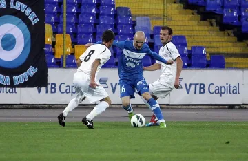 "Левски" тръгна с разгром за 27-а купа