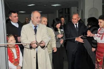 Сградата на властта в Монтана светна в нова премяна