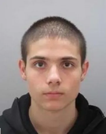 Издирват изчезнал през юли тийнейджър