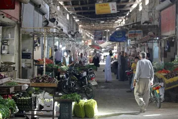 Родните консерви с вносен зарзават     
