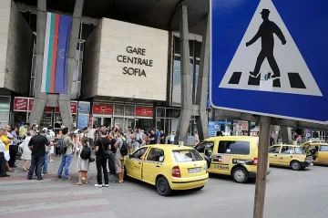 Шестима в битка за Централна гара София     