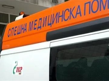 Почина пребитото от майка си 2-годишно дете