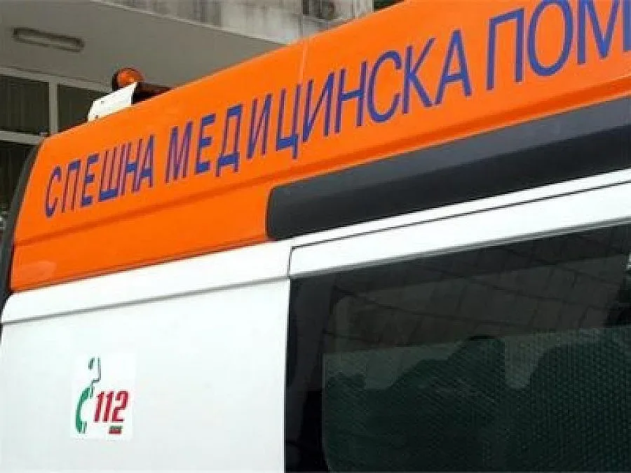 Почина пребитото от майка си 2-годишно дете