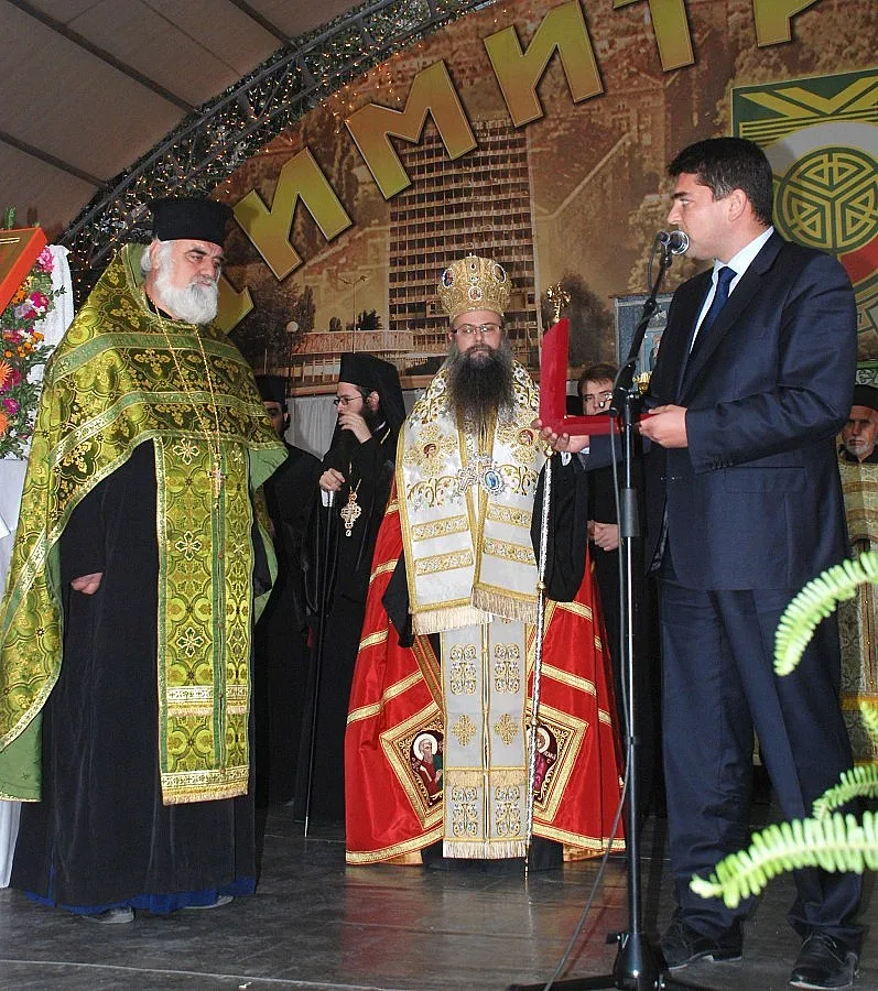 Димитровград посрещна мощите на Йоаким и Анна