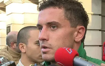 Национал изкърти зъби на съотборник