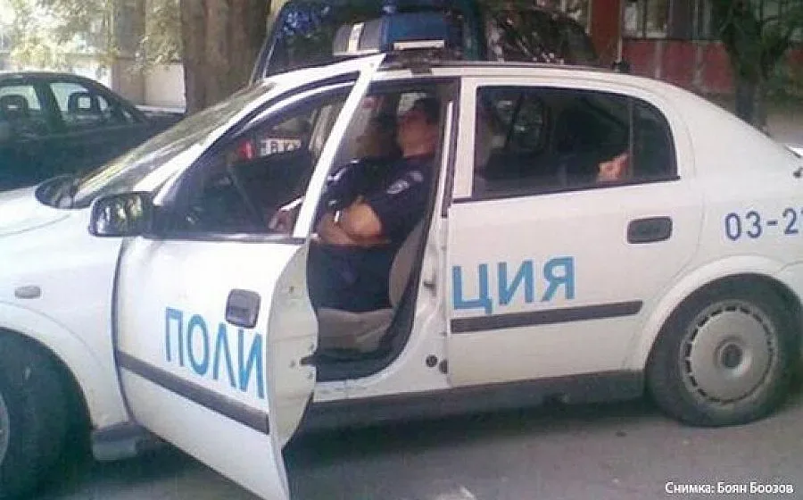 Борисов уволни полицайка за "селски глупак"