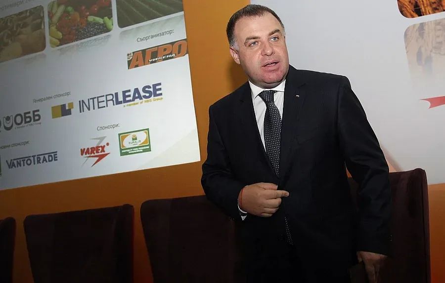 Хлябът поскъпва с 10 стотинки