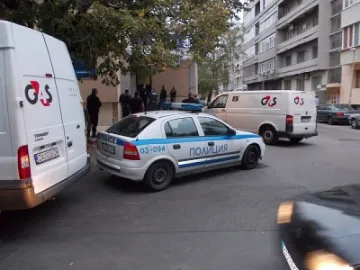 Полиция заварди трезор до "Алианц"