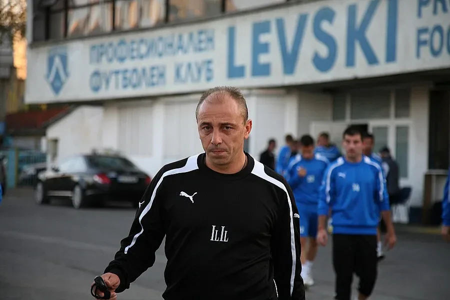 "Левски" вдига нов стадион     