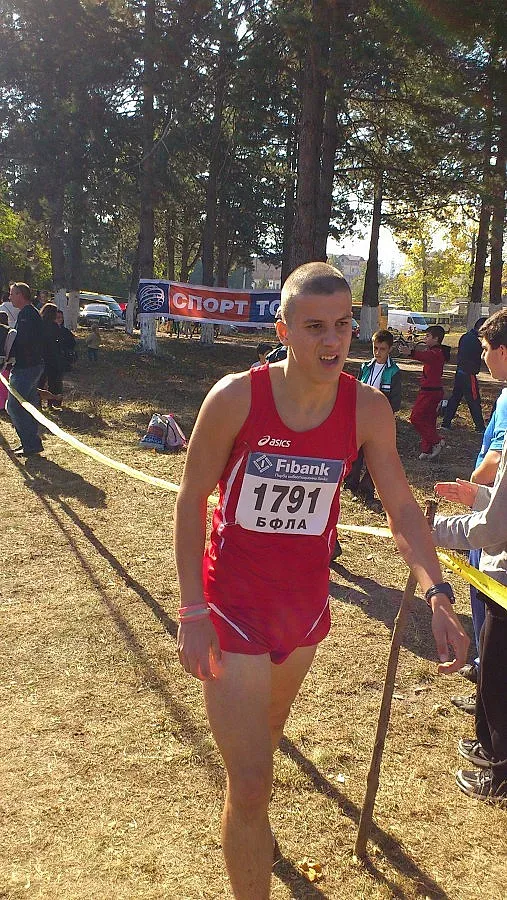 Силвия Дънекова най-бърза в кроса „Луковитски моми”