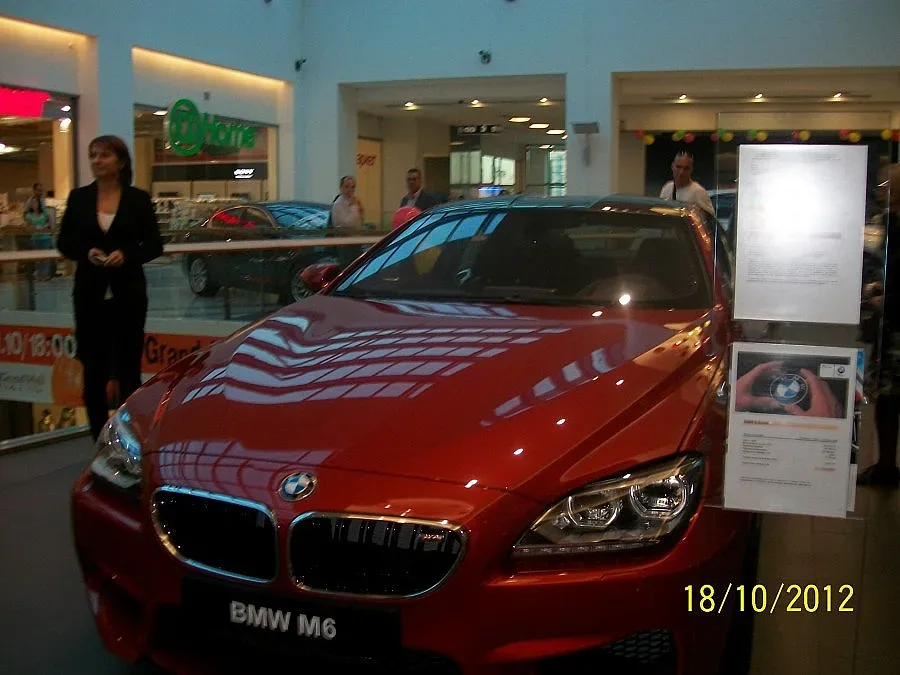 Кола спасява с кафе шофьора от дрямка