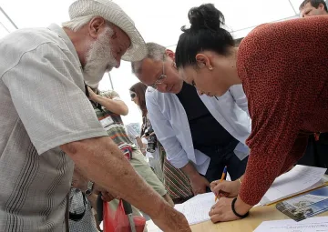 БСП плаши с протести за "Белене"