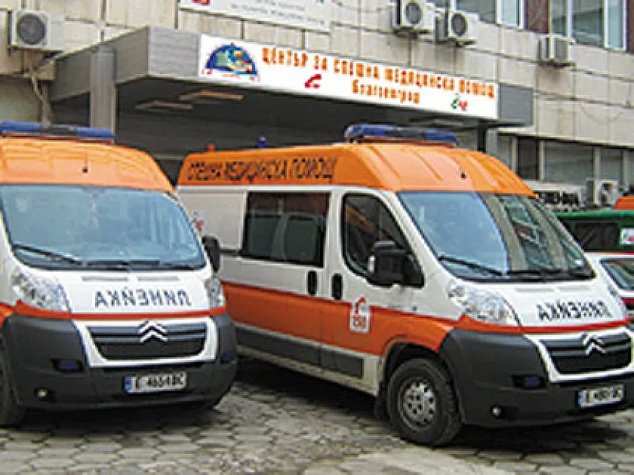 Студент на шише уиски вилня в спешното