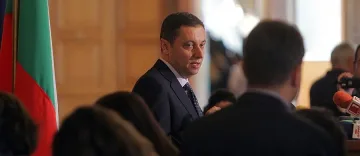 Яне иска да освети дело срещу Румен Овчаров